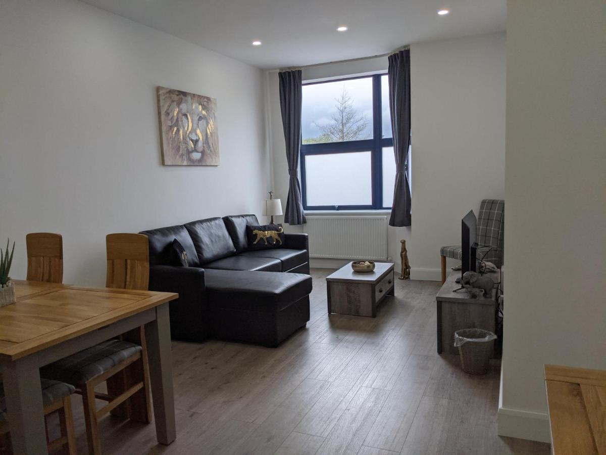 Sapphire House Telford Apartment Exterior photo