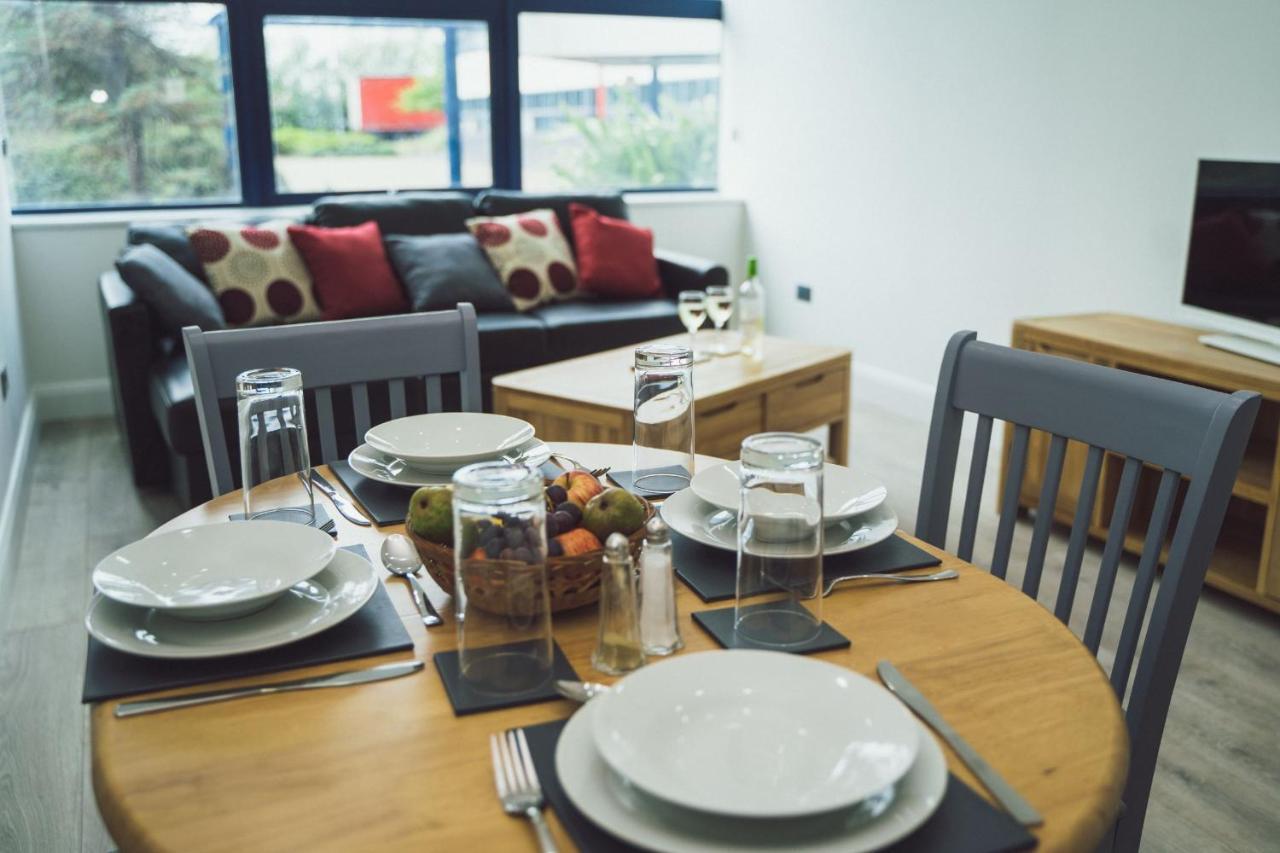 Sapphire House Telford Apartment Exterior photo