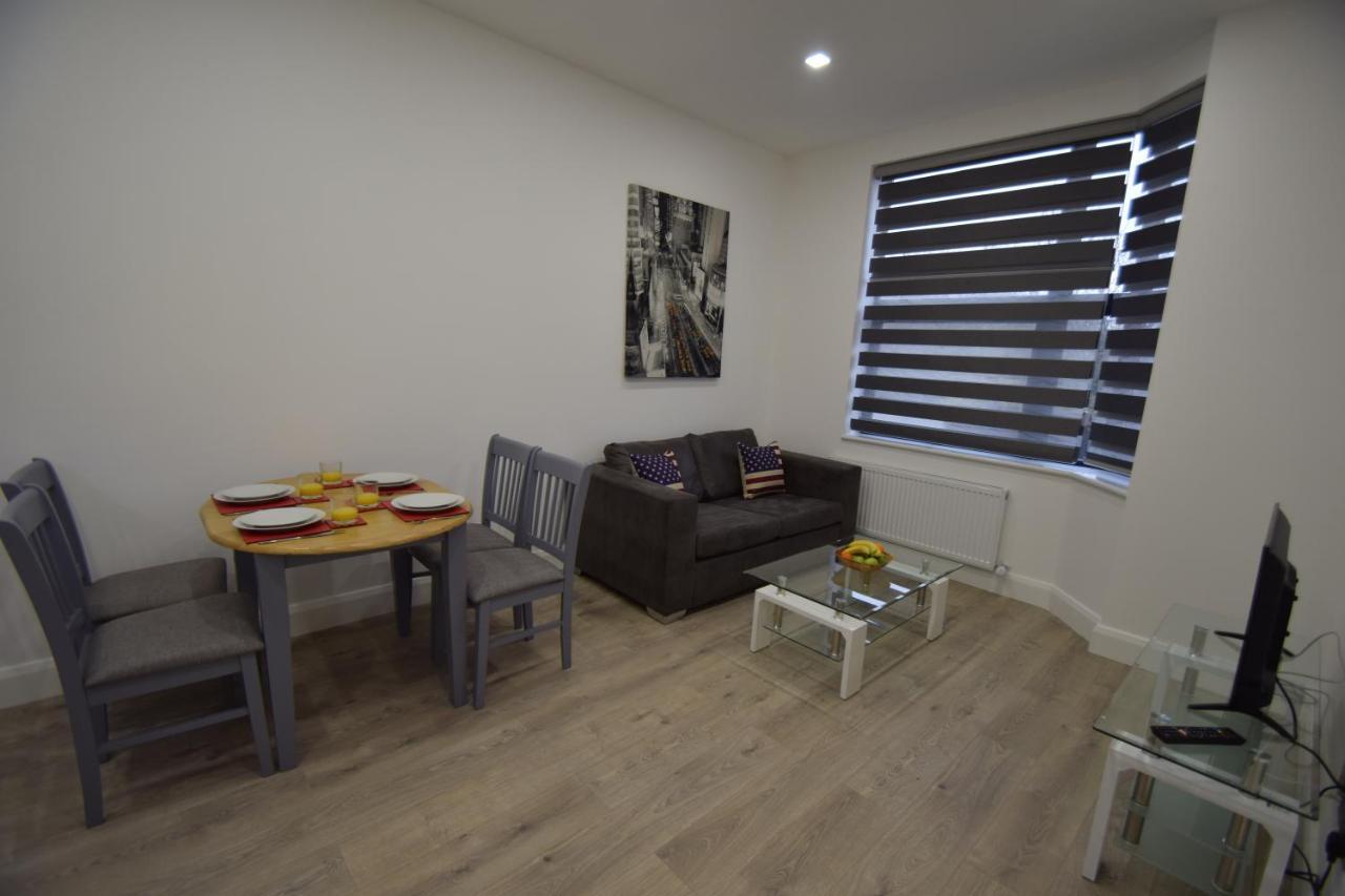 Sapphire House Telford Apartment Exterior photo